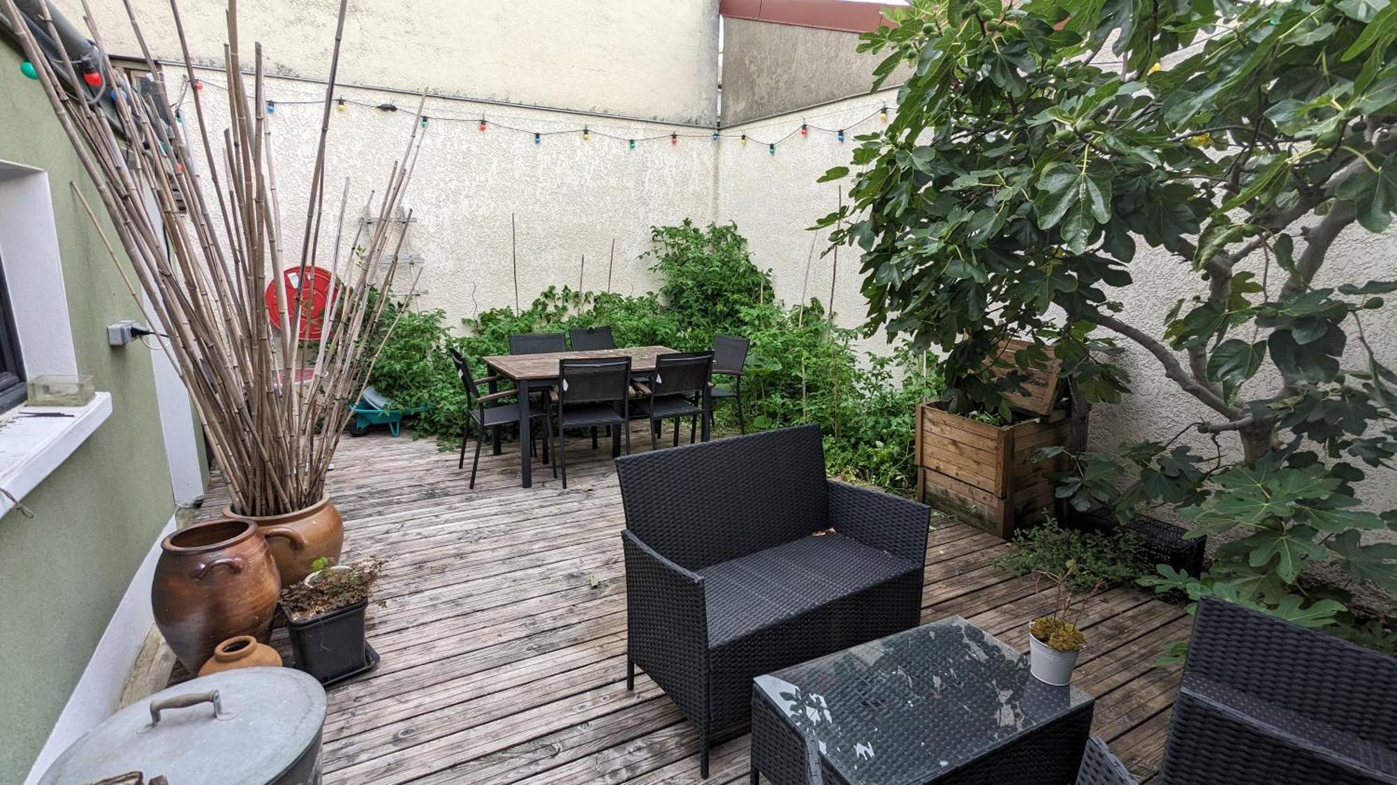 "Maison Verte" - Terrasse - Parking - 10Min Du Metro Montreuil  Luaran gambar